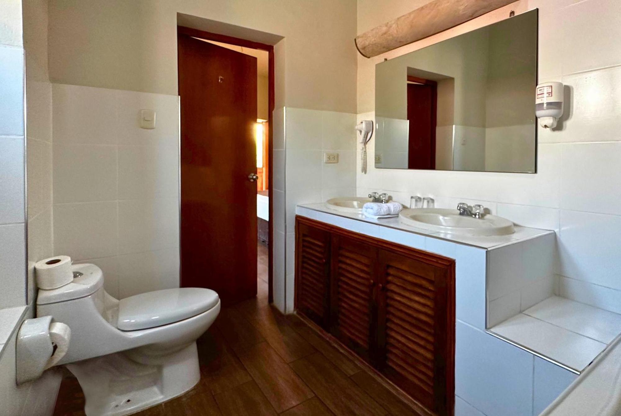 Dm Hoteles Mossone - イカ エクステリア 写真