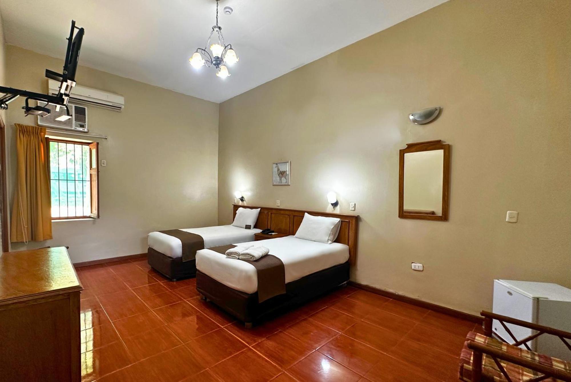 Dm Hoteles Mossone - イカ エクステリア 写真